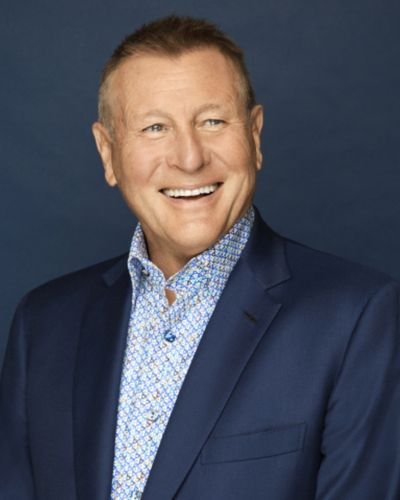 Dr. Dennis Gillings
