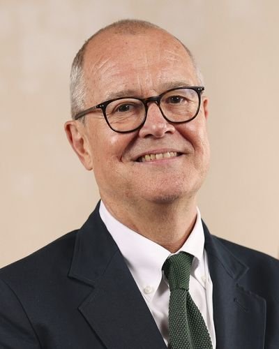 Dr. Patrick Vallance